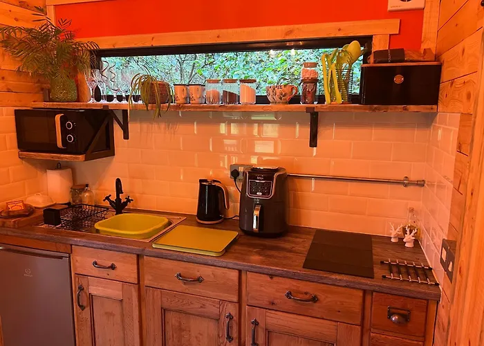 Deer View Cabin - Woodland, Beaches And Hot Tub