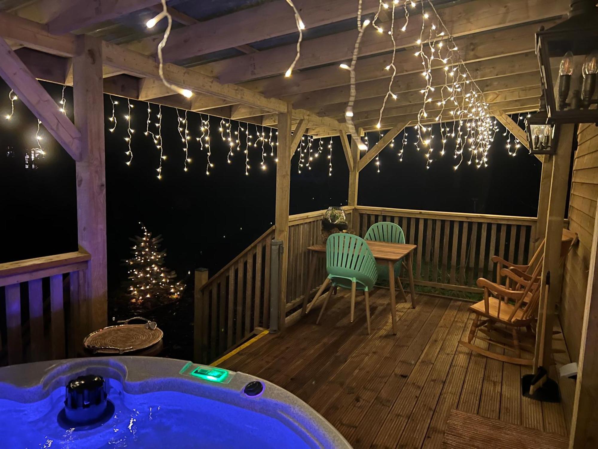 Holiday home Deer View - Woodland, Beaches And Hot Tub *