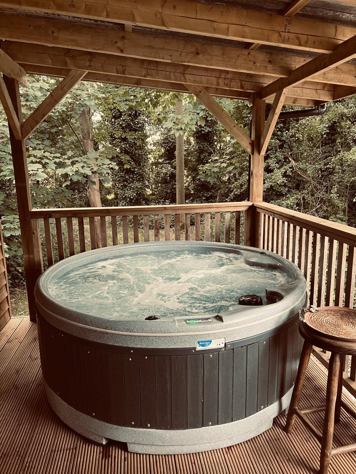 Holiday home Deer View - Woodland, Beaches And Hot Tub *